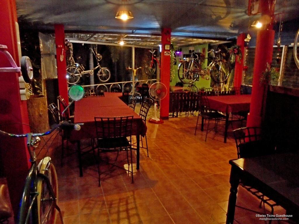 Swiss Ticino Guesthouse & Restaurant Mae Wang 외부 사진