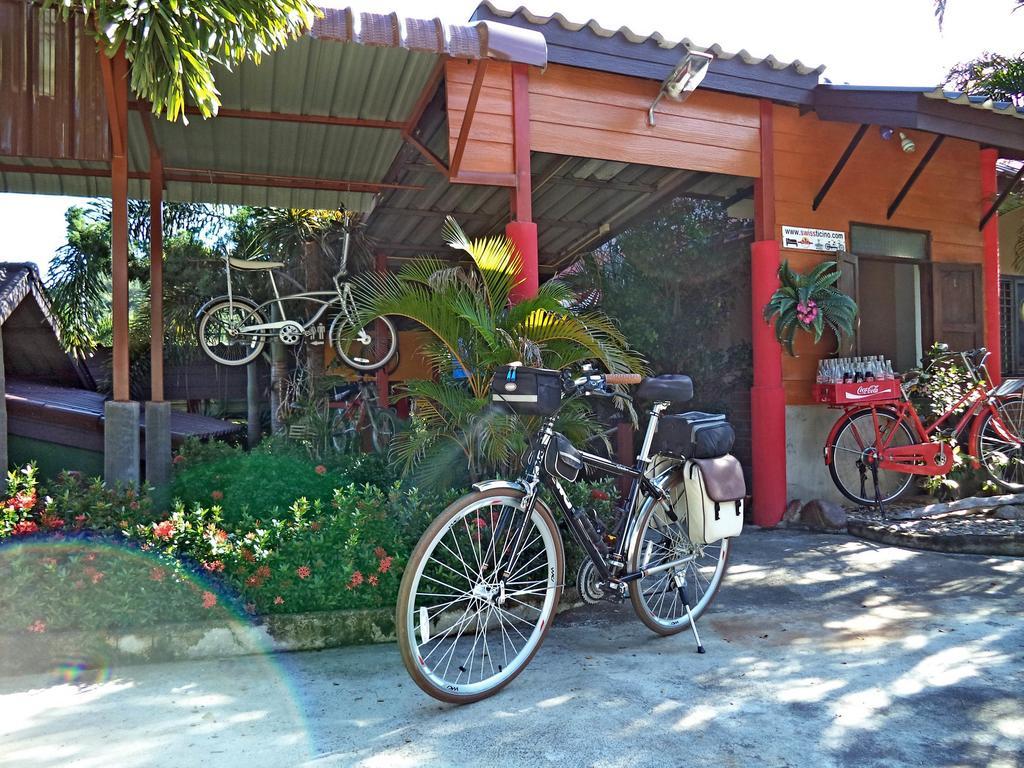 Swiss Ticino Guesthouse & Restaurant Mae Wang 외부 사진